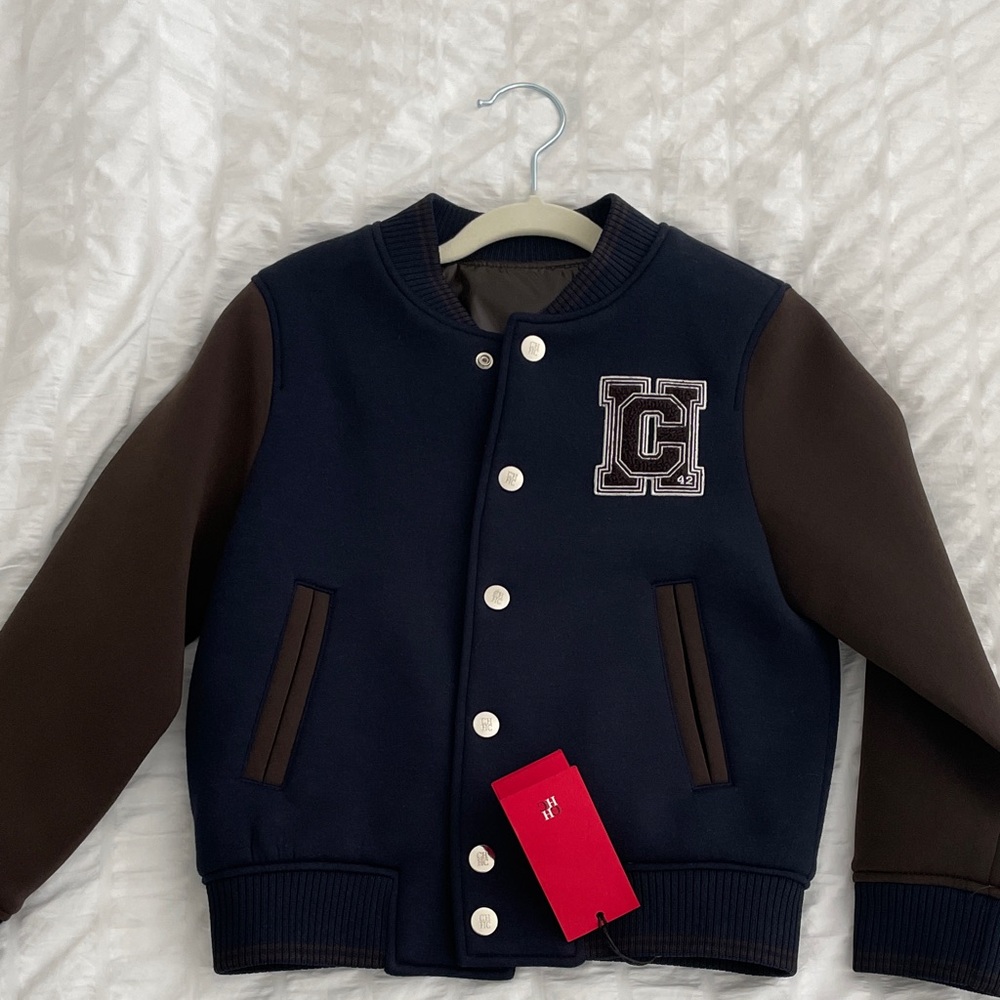 Carolina Herrera little boys Kids Navy and Brown Varsity Jacket size 4